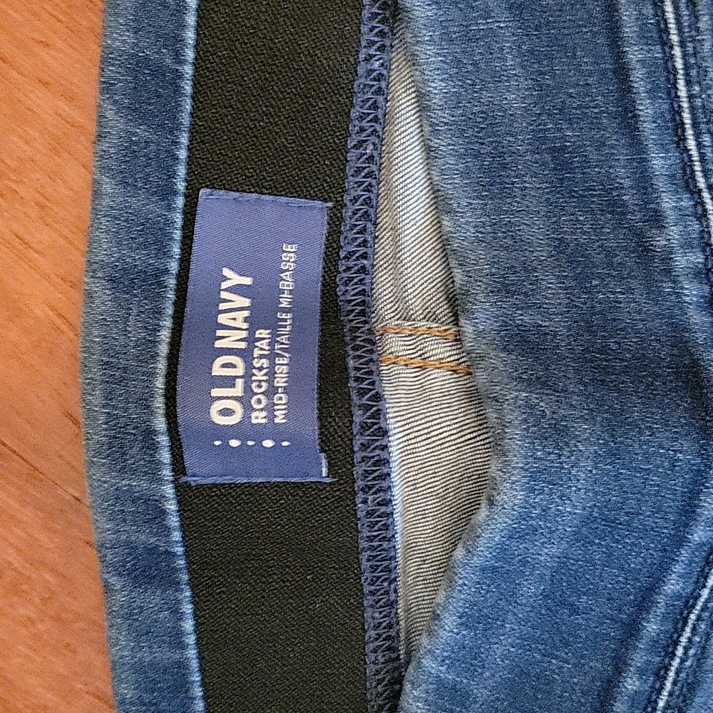 ON Rockstar Mid Rise Jegging 8 R - Picture 2 of 7